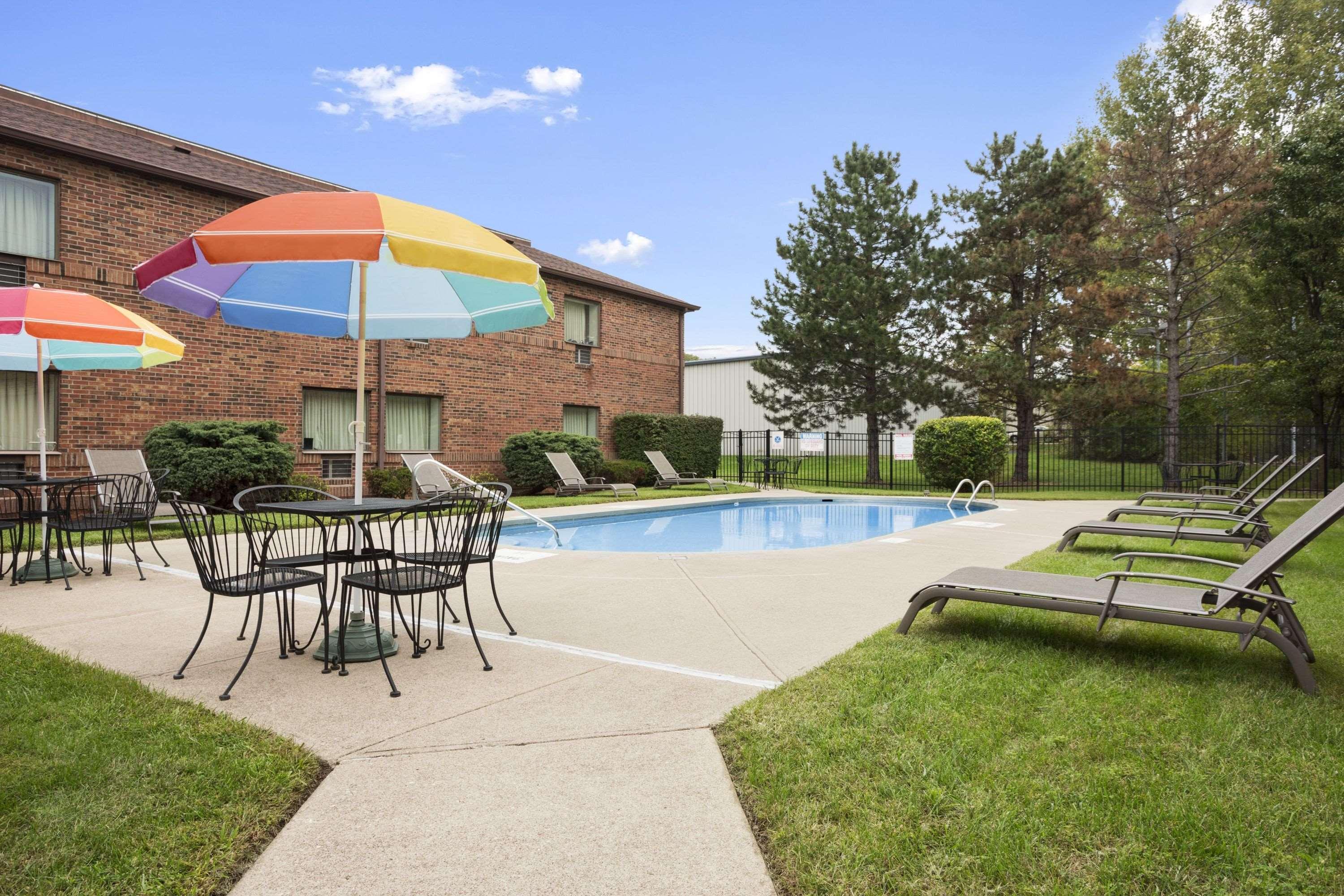 Days Inn By Wyndham Middletown Eksteriør bilde