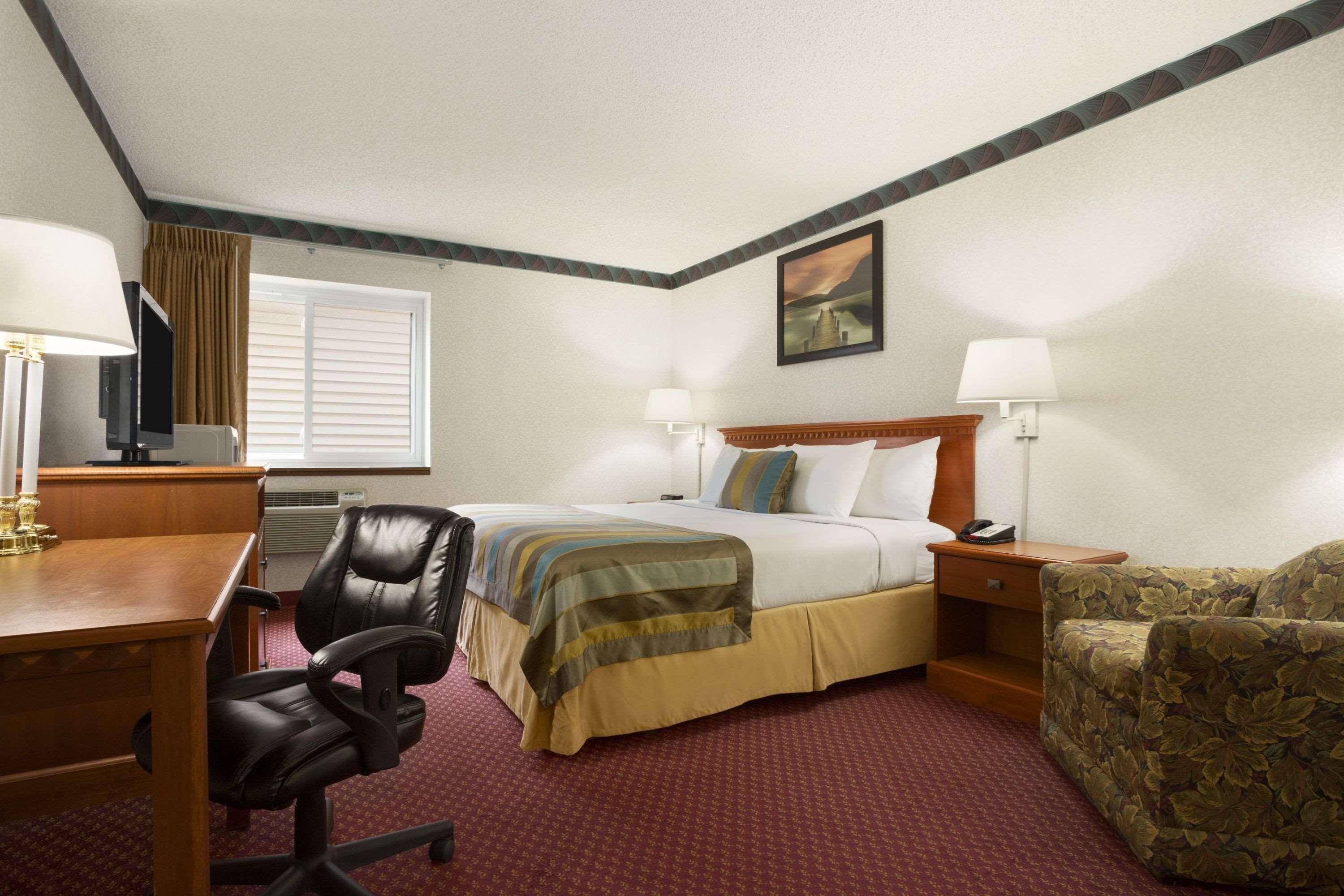 Days Inn By Wyndham Middletown Eksteriør bilde